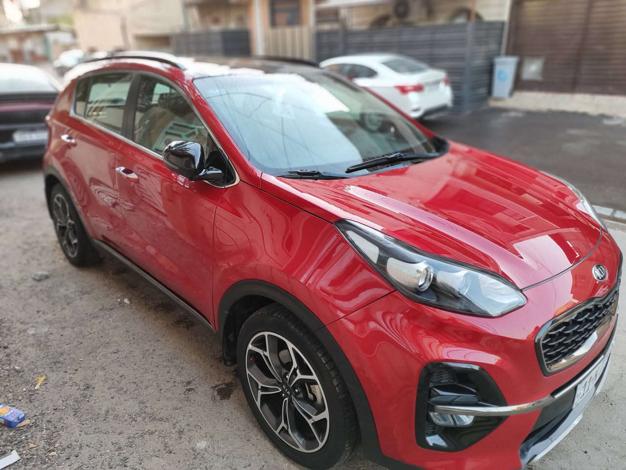 السلام عليكم
من رخصة الادمن المحترم 
سبورتج 20 خليجي جيتي لاين 
بغداد باسمي فول مواصفات 
ماشية 85
السعر 208 وبي مجال
اي استفسار ***********
بي واتساب
