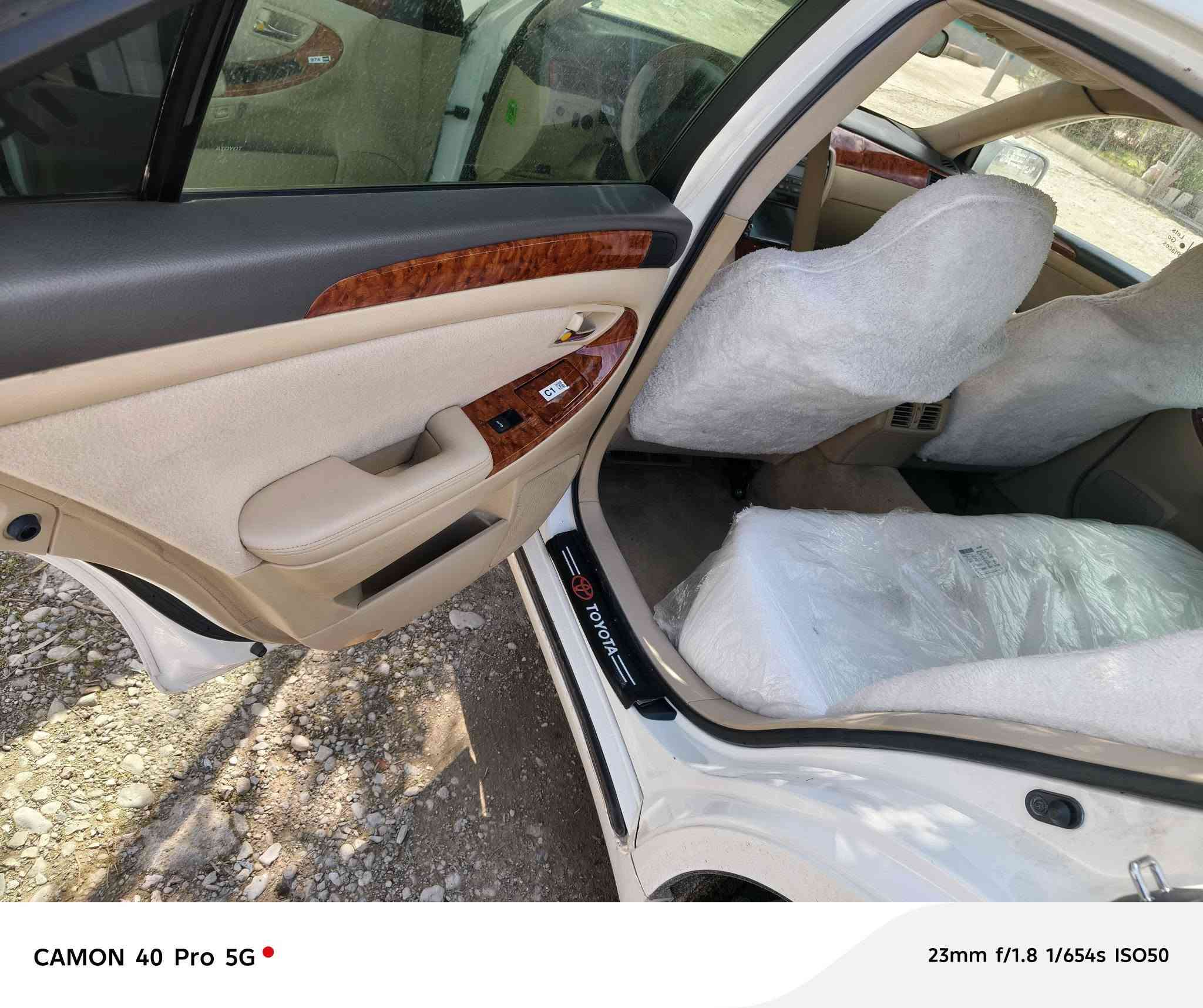 Slawy xwa la hamw layak
Shayna bo froshtn
Model 2005 royal
Makyna 180 bchwk ba bchwk
Banzym xwardny nya
Naw zard dww dwkma
Tabryd sardw karm 
Brek bastraw
Saqf hizam kavar goraw bashart
Sayaraka hy maly xoma 

49 majal
***********

Admin gyan warykra
La sleman
