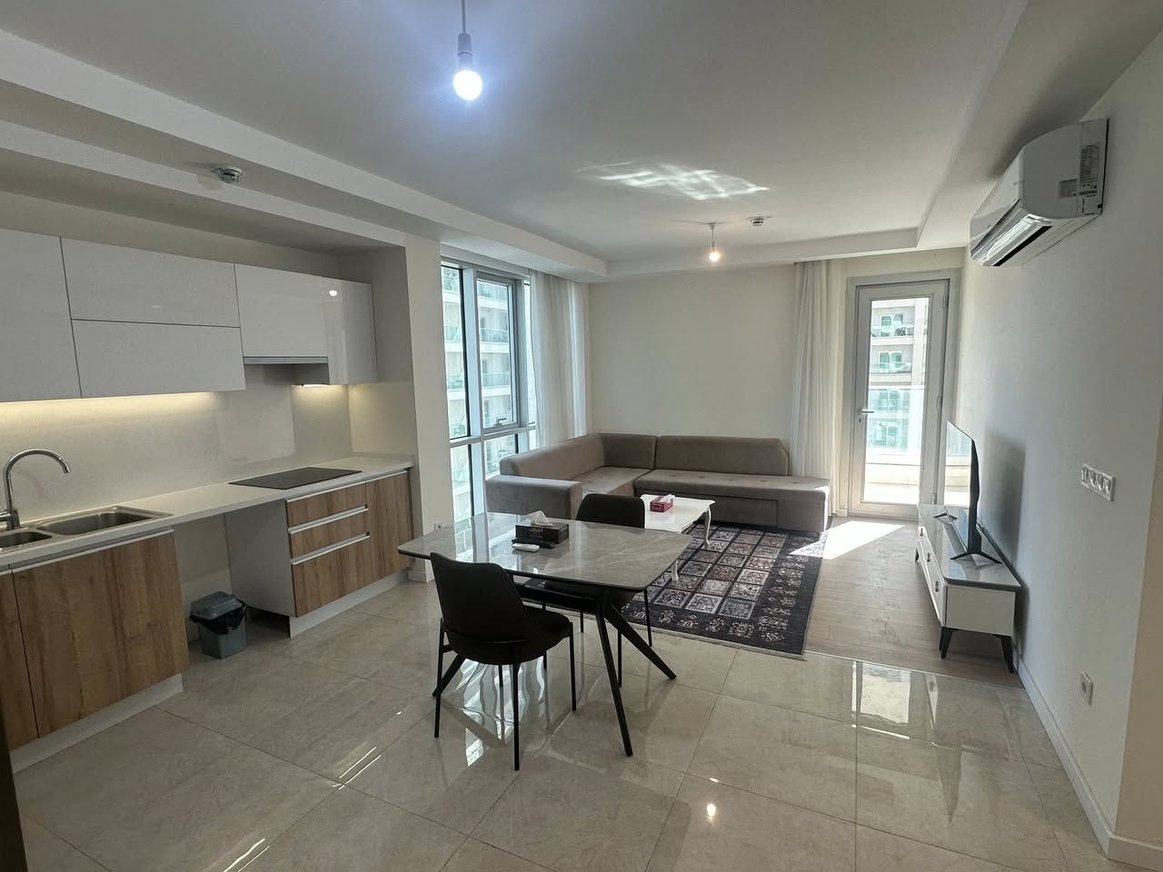 Empire Wing one bedroom furniture for rent 600$ WhatsApp +9647502002001 

Empire Wing'te tek yatak odalı mobilyalı daire kiralık, 600$ WhatsApp +9647502002001

أثاث غرفة نوم واحدة للإيجار في جناح إمباير بسعر 600 دولار. تواصل عبر واتساب على الرقم ***********

 یەک ژووری نوستن راخراو  Empire Wing بۆ کرێ 600$ واتسئەپ ***********
