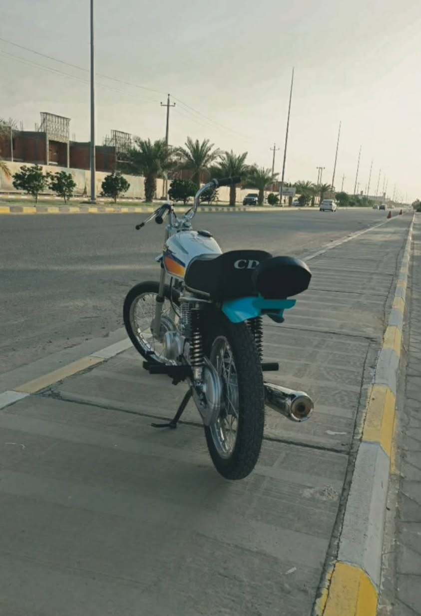 سلام عليكم ماطور للبيع تعمير جديد هستوها معمره ماعيزها كلشي ثالث تبديلت دهن لشراي يجي خاص ولموشراي يطلع كبل


**إذا كنت صاحب هذا الإعلان وتريد حذفه لأي سبب، رجاءا أرسل رسالة إلى الدعم الفني**
