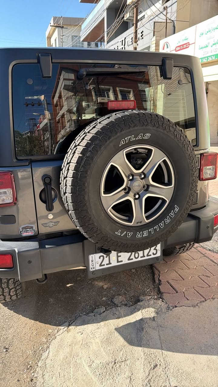 جيب رانجلر 2018 سبورت – خليجي (شركة هارلم)
نظيف وجاهز للاستخدام بدون اي نقص 👌
 • فئة Sport
 • وارد خليجي
 • 3 شاشات داخلية
 • إمكانية المراوس
 • ما بيها أي ضرر أو صبغ
 • حالة ممتازة وممشى مرتب

📍 موقع السيارة: السليمانية
📞 للاستفسار: ***********
