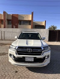 ‏بسم الله الرحمن الرحيم  لاندكروز مديل 2020 {ساز } باب الاول   رقم بغد...