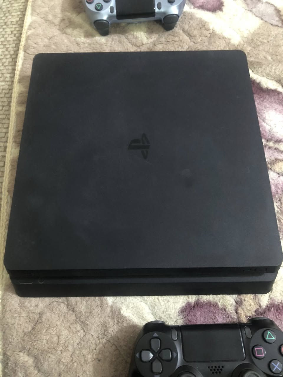 السلام عليكم 
للبيع ❇️

ملاحظة 📝 الجهاز نظام 11.00 يعني التهكير مو ابو القرص تهكير عن طريق كيبل ال LAN  📝 

بلي ستيشن فور سلم🎮
مهكر ☢️
💾512GB
الجهاز مكفول ما مفتوح 🔒
ملحقات الجهاز♻️
جويستك عدد 2🎮🎮
5العاب 🔫
السعر 265,000 💵
مكان نجف كوفه قرب مسجد السهله 📍
📌للتواصل خاص او على الرقم بي واتساب ***********📌
