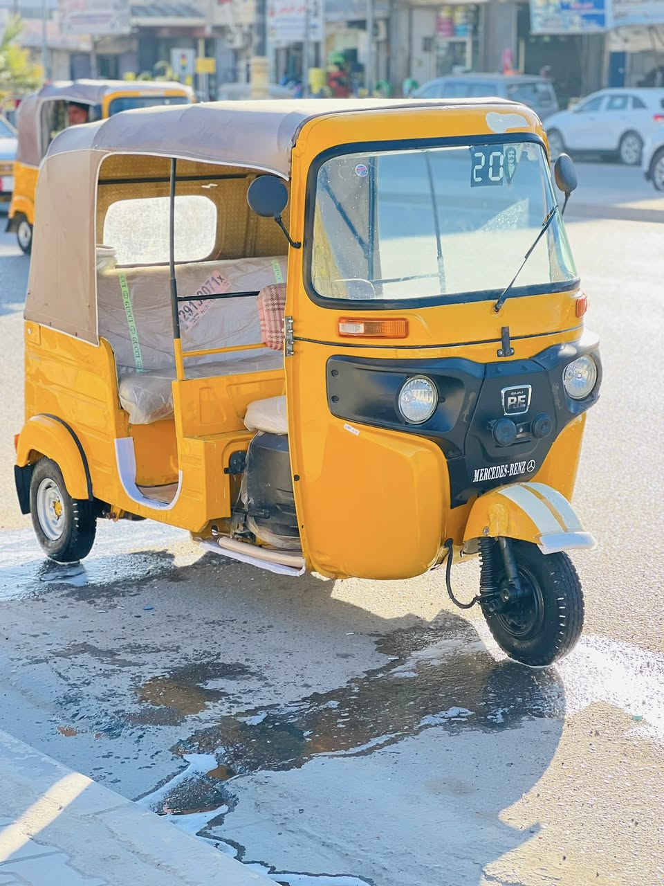 سلام عليكم ‏شباب ￼ تكتك لبيع2020شهر ‏11 رقم ￼ مكان عمارة 
***********￼
