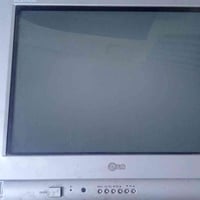 تلفزيون LG • شغال ١٠٠٪ • بيه مجال