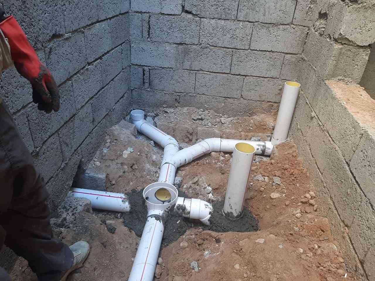 نُعلن عن تنفيذ أعمال تأسيس المجاري وإضافة البواري بأعلى درجات الدقة والاحتراف، وفق المعايير الهندسية المعتمدة وبإشراف فنيين مختصين، لضمان تصريف آمن وسلس يدوم لسنوات طويلة.
🔹 تأسيس وتمديد شبكات الصرف الصحي
🔹 إضافة وتركيب البواري بمقاسات مختلفة حسب الحاجة
🔹 ضبط المناسيب والانحدار الصحيح
🔹 استخدام مواد عالية الجودة مع تنفيذ مرتب ونظيف
🔹 سرعة في الإنجاز مع ضمان على العمل
📍 نعمل في محافظات: صلاح الدين – كركوك – كربلاء
📞 للاستفسار والحجز: ***********
