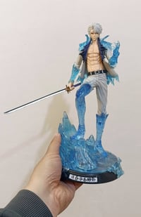 توشيرو • مجسم ضخم • توصيل لكل المحافظات