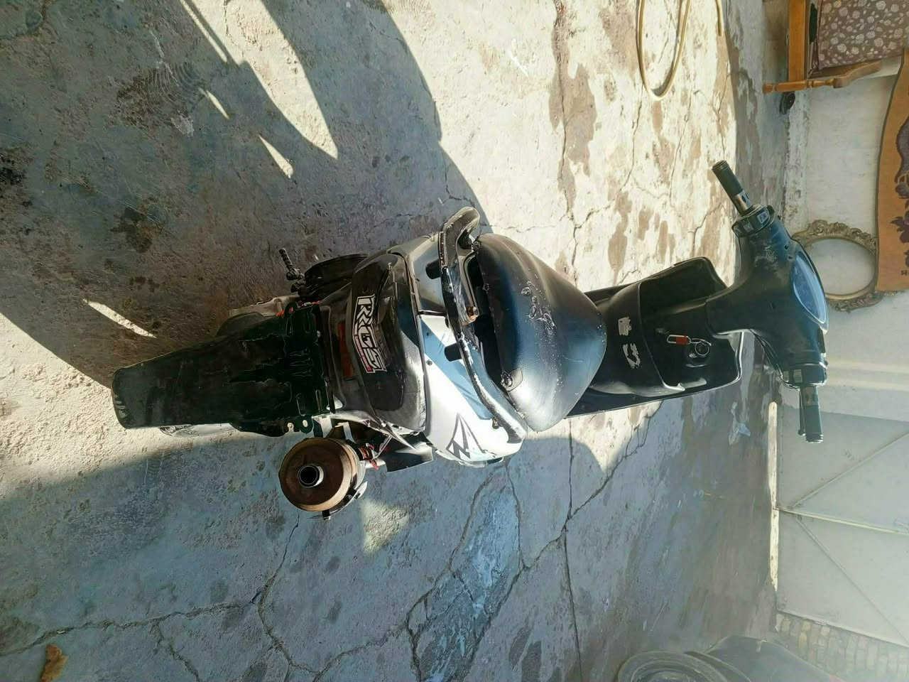 سلام عليكم حبايب ماكس عدله للبيع 49شكو شي بيهه جديد مبدله عده السلف والباتري بعدني مامبدلهن ذن لباقي كلهه جديد من الطول للطول سعر 400وبيه مجال  رقمي ***********
