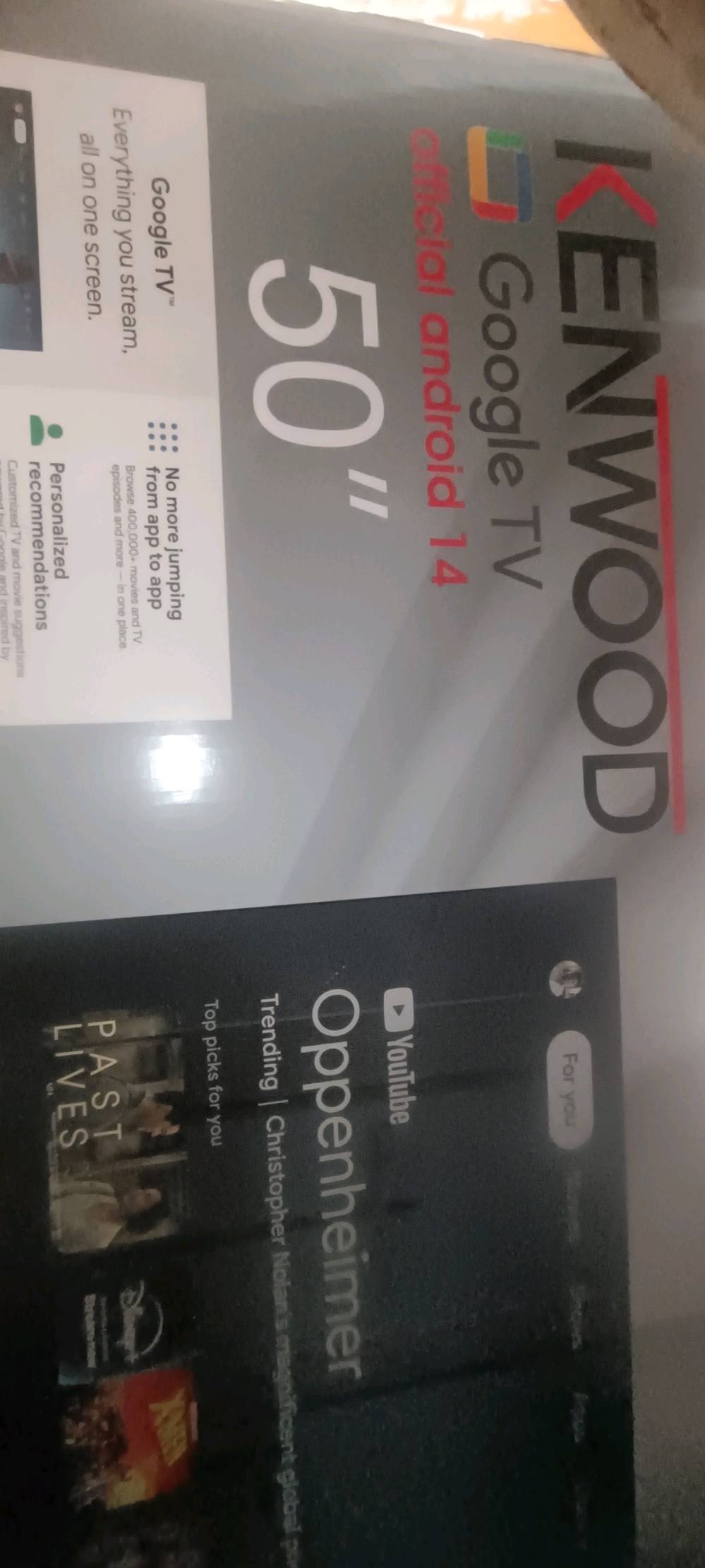 السلام عليكم شاشة للبيع. شاشة راقية نظام كوكل تيفي يعني ماتتوقف للأبد شاشة ناطقة تحكم بالأوامر الصوتية حجم 50 شركة كينوود.. بدون أطار فريملس  وسماعات دولبي فجن صوت نقي ومضخم خرافي بيها سريعة جدآ وسلسلة معالج قوي كأنما تتحكن بموبايل.. شاشة 4K 2160p حقيقي... ودخل بيها شوي غبار بالغلط ما مأثر ولو بنسبة 1بالمية مايبين الا تشغل صورة بيضاء مثل ما موضح بالصورة شاشة ماداخلة تصليح نهائيآ جديدة.... السعر 350الف وبيها مجال..+ اني ماخذها ب 450 قبل فترة   كارتونتها موجوده وملحقاتها عنواني بغداد /الشعب