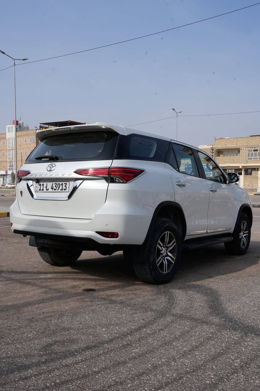 فورچنر موديل 2024 
4 سلندر 
للاستفسار:***********
