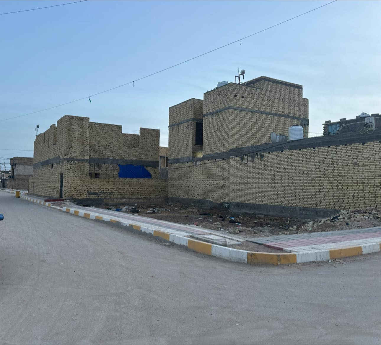 قطعه طابو صرف100م ركن بسديناويه متوفره جميع الخدمات السعر48 رقم ***********
