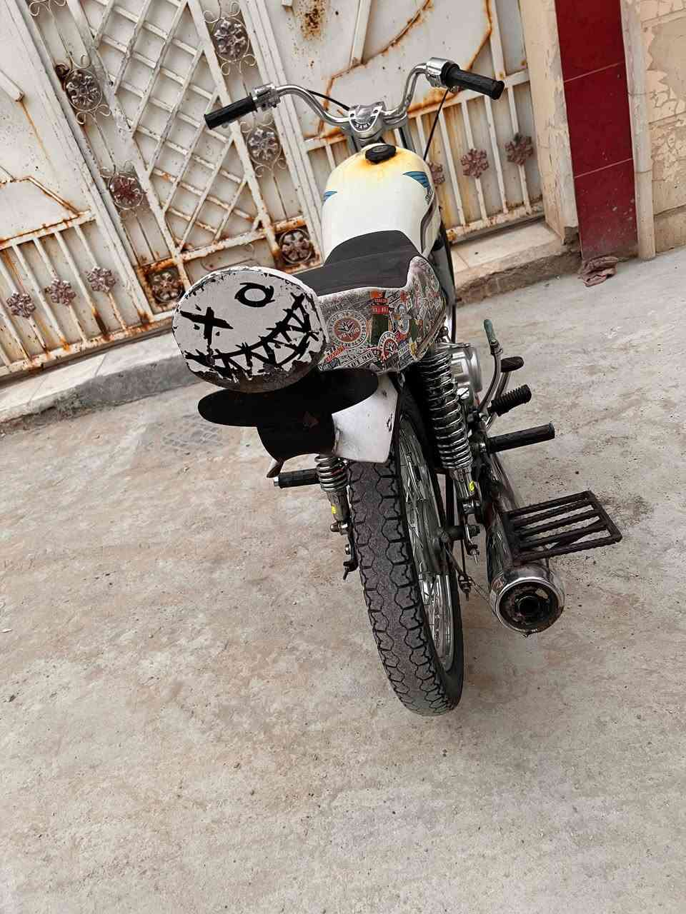 سلام عليكم نامه للبيع اوراق أصولي أصولي موديل 20 مكينه حلوة تخبل ناعمه مفتوحه بس ولفات دراجه بحيله بعدهي تجي تشوف وتفحص بعينك ونشالله مااقصر وياك مكان كربلاء حي العباس رقم الهاتف *********** السعر 750 بيه مجال حك جيه فقط
