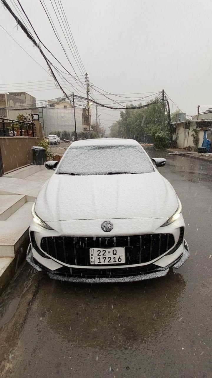 MG GT 2025  
فول فول مواصفات: بدون توربو مكينة الجبيرة المرغوبة :

بصمة و تشغيل بصمة 
شاشة كبيرا 
شاشة جبيرة
 5 كامرات 360 درجة 
تصوير داش كام 360 درجة حولها خزن فلاش
فتحة سلايد  
حساسات خلفيا
كوشنات جلد اسود مطعم احمر
هاند بريك بصمة
لايتات امامي/خلفي ليد و زينون 
مراية شفط 
يشارات مري 
كامل كماليات مسويلها ٥٠٠ دولار صارف عليها
هواي هواييي مواصفات بعد بيها 
سيارا ماشية ٧.٥٠٠ كم يعني بعدها صفر بدون صبغ بدون اي ضررر سيارا ١٣٠ ورقة و مجال بسيط 
مكان سيارا اربيل. ( كوردي / عربي ) 

رقم الهاتف : *********** أربيل, العراق
