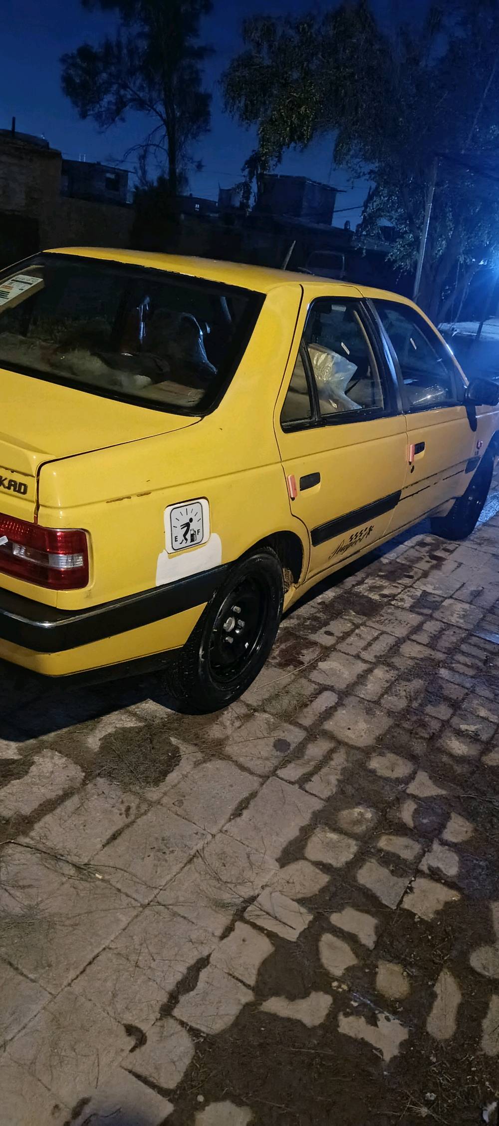 بيجو لميس2016 للبيع بغداد مدينة الصدر
سعر38 وبيهه مجال 
التصال ***********
ما بيهه نقص سياره خير من الله ما بيهه نقص 
سياره مكينه وكير مكفولات 
سياره غرامه وهيئه مصفره 
رقم نكليزي جديد 
هزه جديده 
سنويه 2027
تحويل ثاني يوم
سياره بأسمي 
سعر 38 وبيهه مجال