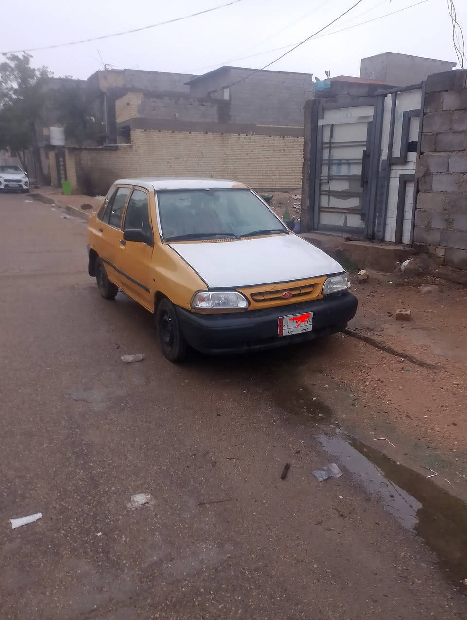 سلام عليكم سايبا 11 مشروع وطني رقم ميسان سنوية 28،كيرمحرك بور خير من الله تخم تاير جديد+سبير درام شفتات جدد رباتري جديد،، فقط انتبه صينيه الكلج خلصانه سيارة تمشي طبيعي تريد تبدل تريد تعوفه بكيفك تكلف 40الف راعيها ماواصلة السعر المطلوب 8ورقات قفل لتعامل ولاتكلي اني من من فلان محافظة وطرقي بعيد وحك جيه مشكلتك 
رقم الهاتف ***********
