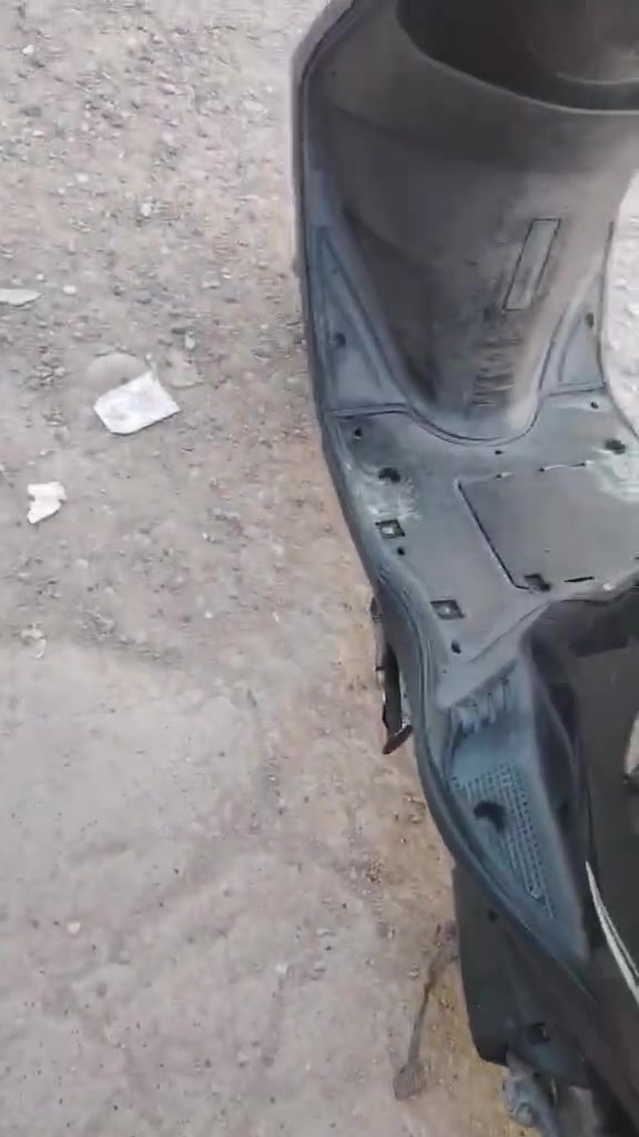 السلام عليكم دراجه بريز كابريتر للبيع
اي نقص مابيها السعر٦٥٠
***********العنوان سيطره الشعب القديمه متواجد واتساب

