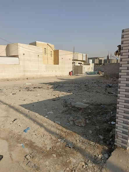 ***********
السلام عليكم على بركه الله للبيع قطعة ارض طابو زراعي عراقي صرف سند 25 وكالة من المحكمه باسم المشتري ونسخه من الطابو المساحه 200 متر واجهة 10 متر ونزال 20 متر شارع 10 متر منطقة سكنية متكاملة هادئ تتوفر كافه الخدمات ماء كهرباء مجاري تبليط انترنيت ضوئي مدارس حكومية اهلية سوك قريب مستوصف القطعه موقعه جيد ركن على تبليط مباشر تبعد عن سايدين الفوك 300متر العنوان ابي الخصيب حمدان المعاريف طريق سيد حامد قريب مدينة الاندلس السكنية السعر 45 مليون وبيهة مجال للاستفسار ***********
