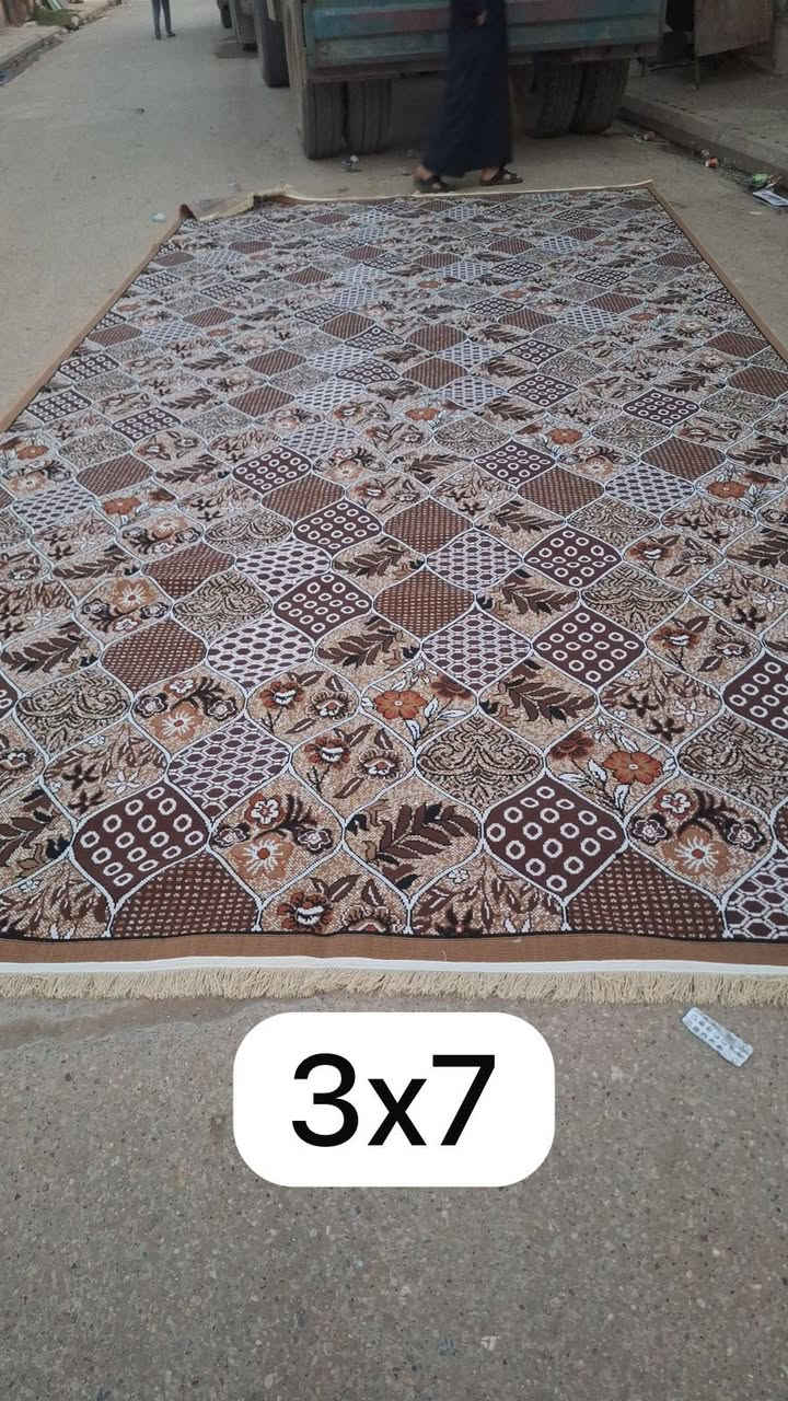 زوليه ايراني درجه اولى قياس3x7 السعر 200 واصل لباب البيت وقياس3x4 السعر150 واصل لباب البيت التواصل خاص او الاتصال على ***********
