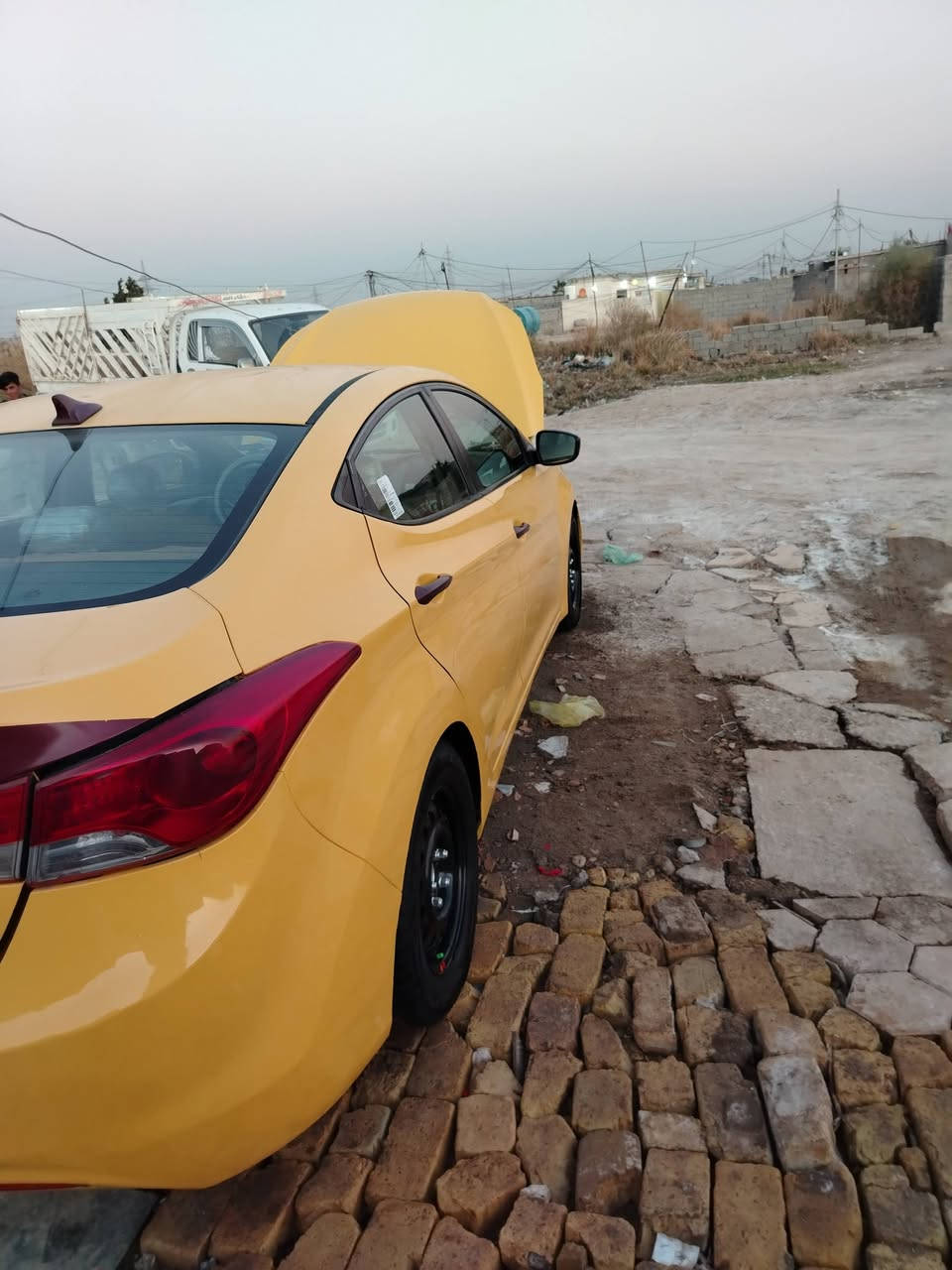 السلام عليكم هونداي النترا موديل 2013 أمريكي السعر 105 المكان كوت ***********
