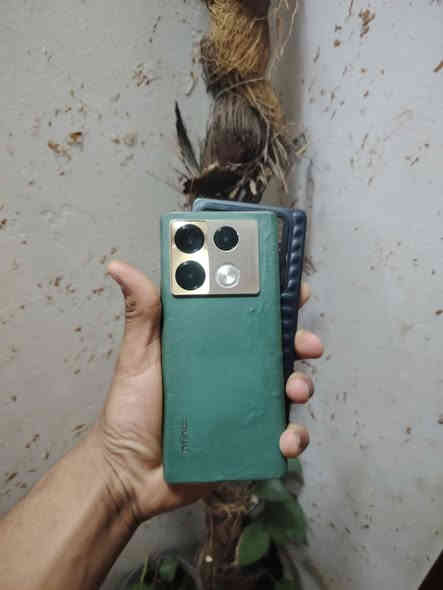 يالله
اعادة النشر بسبب الوعود الكاذبه 
انفنكس نوت 40 برو شاشه مقوسه 
جهاز كله فوول وبلادي فقط تج بي فطر ومماثر باي شي زلال 
كامراته تخبل مواصفاته فوول 
ذاكره 256 
ببجي ٦٠ فريم 
سعره 135 الف فقط سعر ثابت 
موقع تاميم 
رقم ***********
