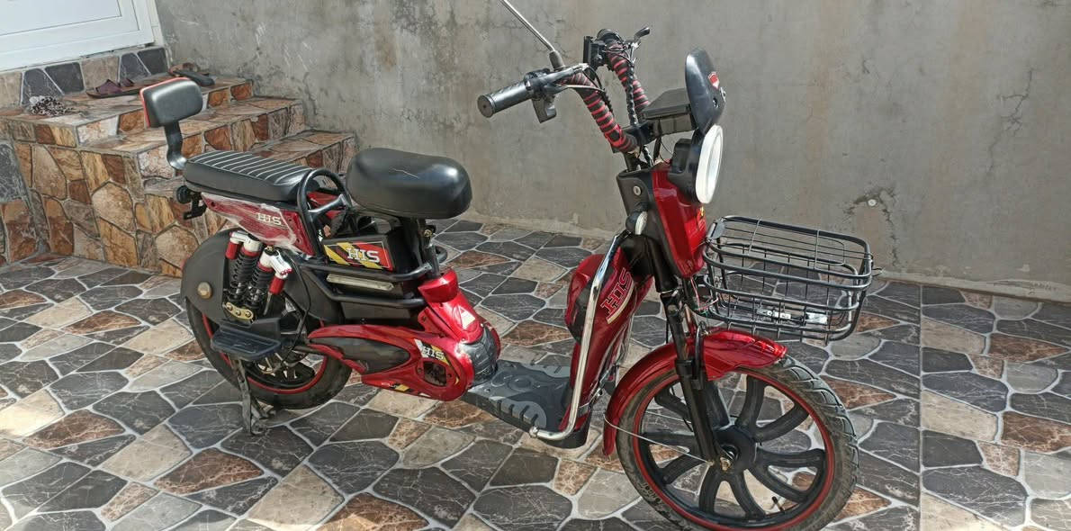 بايسكل شحن للبيع نظيف مابي عيب تايرات جوبلص اربع دبلات المرغوب كهربائيات كله شغال سعره 350 الف وبي مجال للطييين


**إذا كنت صاحب هذا الإعلان وتريد حذفه لأي سبب، رجاءا أرسل رسالة إلى الدعم الفني**