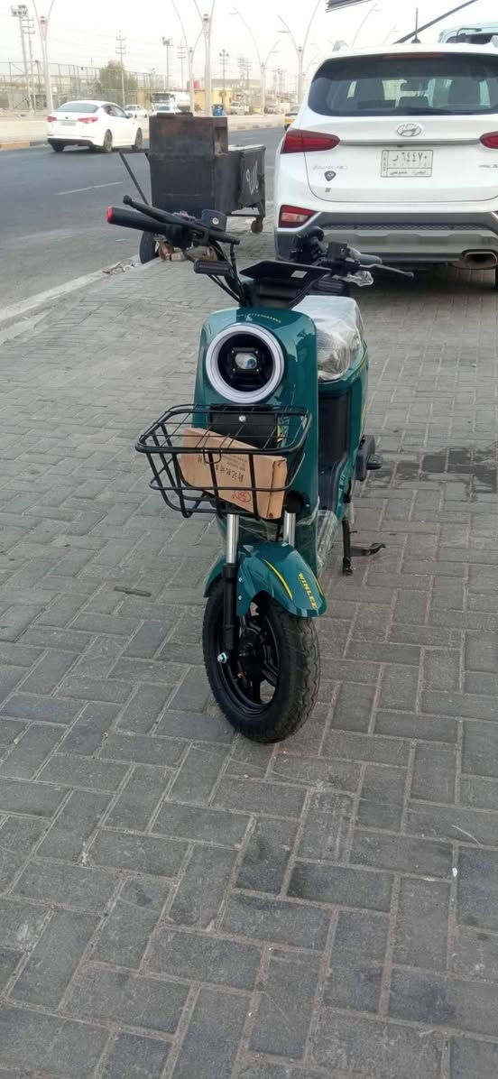 سلام عليكم دراجة شحن للبيع موديل 2025 بطاريات 5 جديد مواصفاتها تشغيل عن بعد قفل فتح ترجع R بلوتوث دراجة نضيفه مثل ما واضح بالصور
السعر 400 
رقم: *********** 
العنوان البصرة ياسين خريبط
