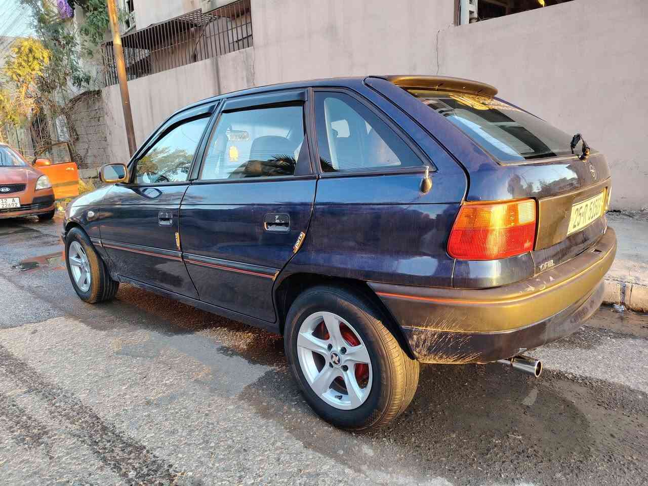 استرا 20 توماتيك وتبريد
كير محرك شرط رقم جديد وسنويه إلى ٢٠٢٩ وهزه جديده

السياره رقم كركوك بس باسمي اني الشرعي وبالموصل

السعر 54 للاستفسار ***********
