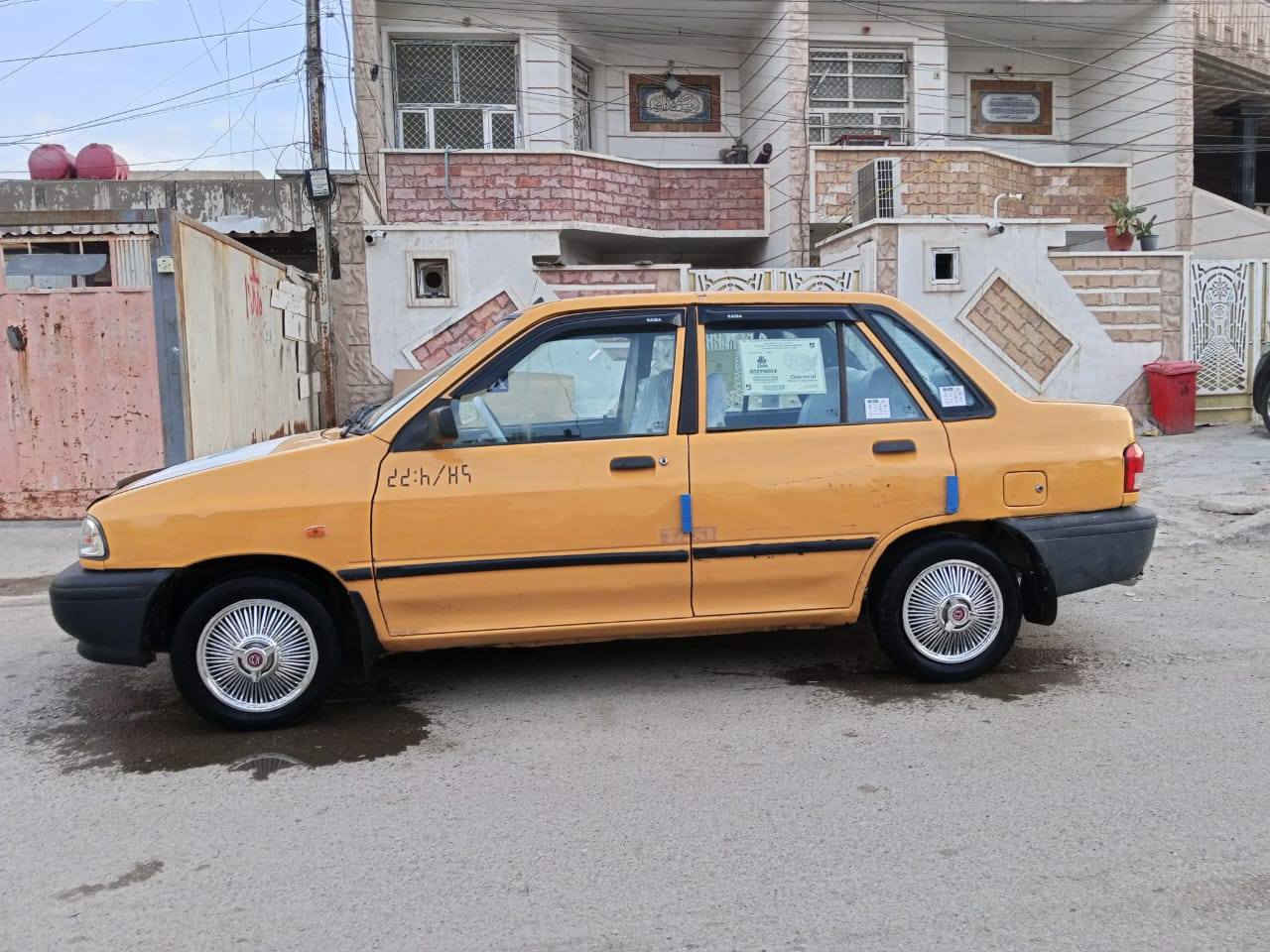 سايبه ٢٠١٢ محرك وكير مكفولات صدر جديد شواصي حلوات السياره جاهزه من كلشي مصفره رقم انكليزي باقي عل استلام لوحات كهربائيات كلها شغاله  السعر ٢٧ وبيها مجال مكان السياره الشعب حي اور وهاي كل التفاصيل وصور ***********
***********
