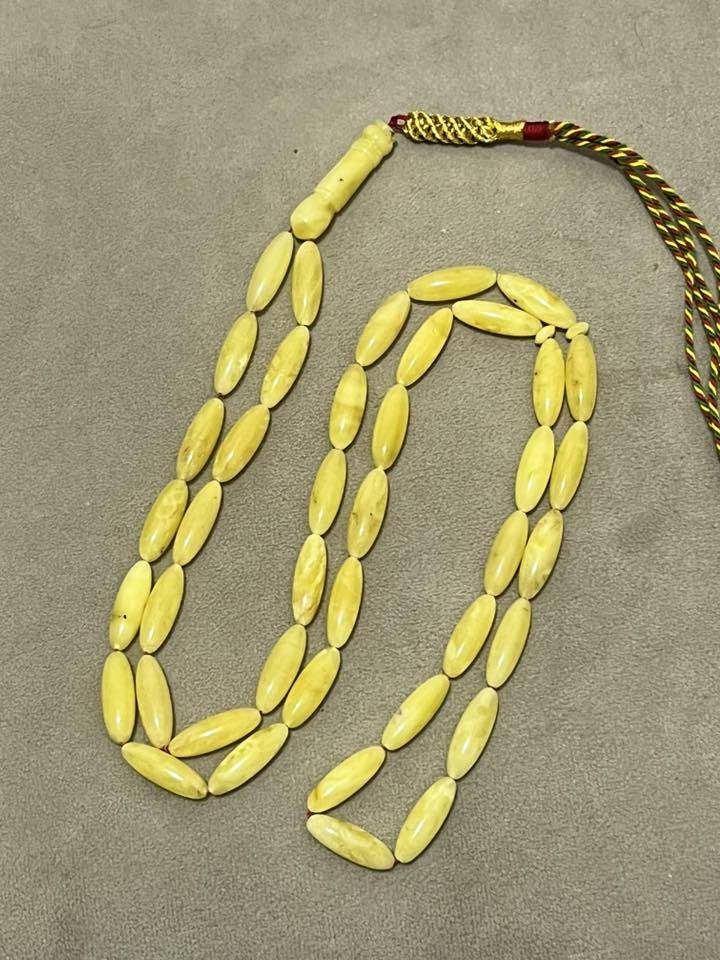 .
بسم الله الرحمن الرحيم
مسباح كهرب كصة صنوبرية وزن.. 23 غرام
عدد 41 حبة طخات نمش بسيط .. الشاهد استندر
يلبس بالركبة..السعر 135 الف مع التوصيل .
يوجد توصيل لكل المحافظات .


**إذا كنت صاحب هذا الإعلان وتريد حذفه لأي سبب، رجاءا أرسل رسالة إلى الدعم الفني**