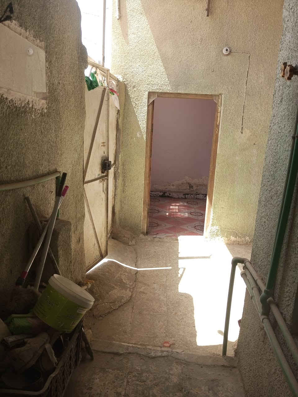 بيت للبيع 100 متر الهلاجية مقابيل مدرسة بغداد بتجاوز ‏‪***********‬‏ مكتب الفراشه الذهبية حي المهندسين
