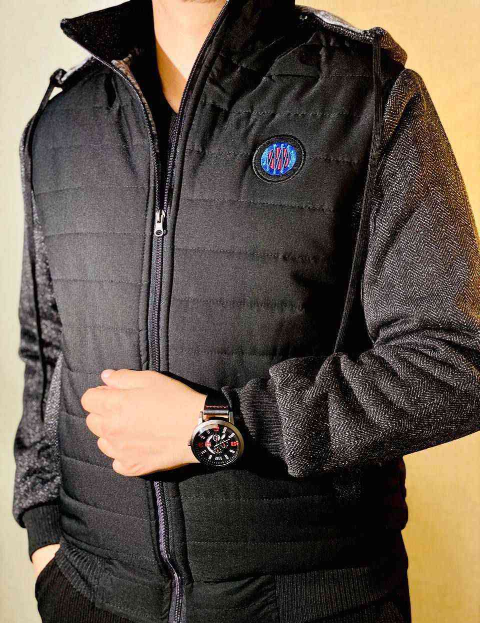 🌸♥️ لعيونكم كررنا الموديل 🌸♥️

✌️😎 أحلى موسم ويانا 😎✌️
أجمل الموديلات يمنة وبس 😍💪
لشتاء ⛄️ 2025 ⛄️
قمصلة خامة كتان قطن بووتربروف + خيط بوليستر مبطن ثقيل فرو ناعم
شغل راقي ممتاز أصلية درجة أولى قطعة أنيقة ومختلفة ♥️♥️
القياسات .XL. XXL. XXXL.  
ملاحظة ! العارض لابس أزغر قياس XL بغداد, العراق


**إذا كنت صاحب هذا الإعلان وتريد حذفه لأي سبب، رجاءا أرسل رسالة إلى الدعم الفني**