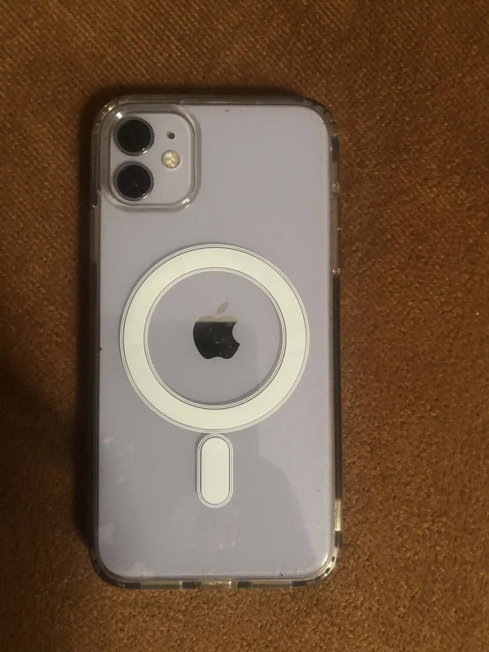 سلام عليكم آيفون 11عادي شرق اوسط دبل شريحه بطاريه ٧٦ذاكره ١٢٨جهاز مكفول برغي مامفتوح سعر الجهاز 275وبي مجال بسيط مكاني بابل القاسم مجمع حجي حسين للأستفسار عله الرقم ***********
