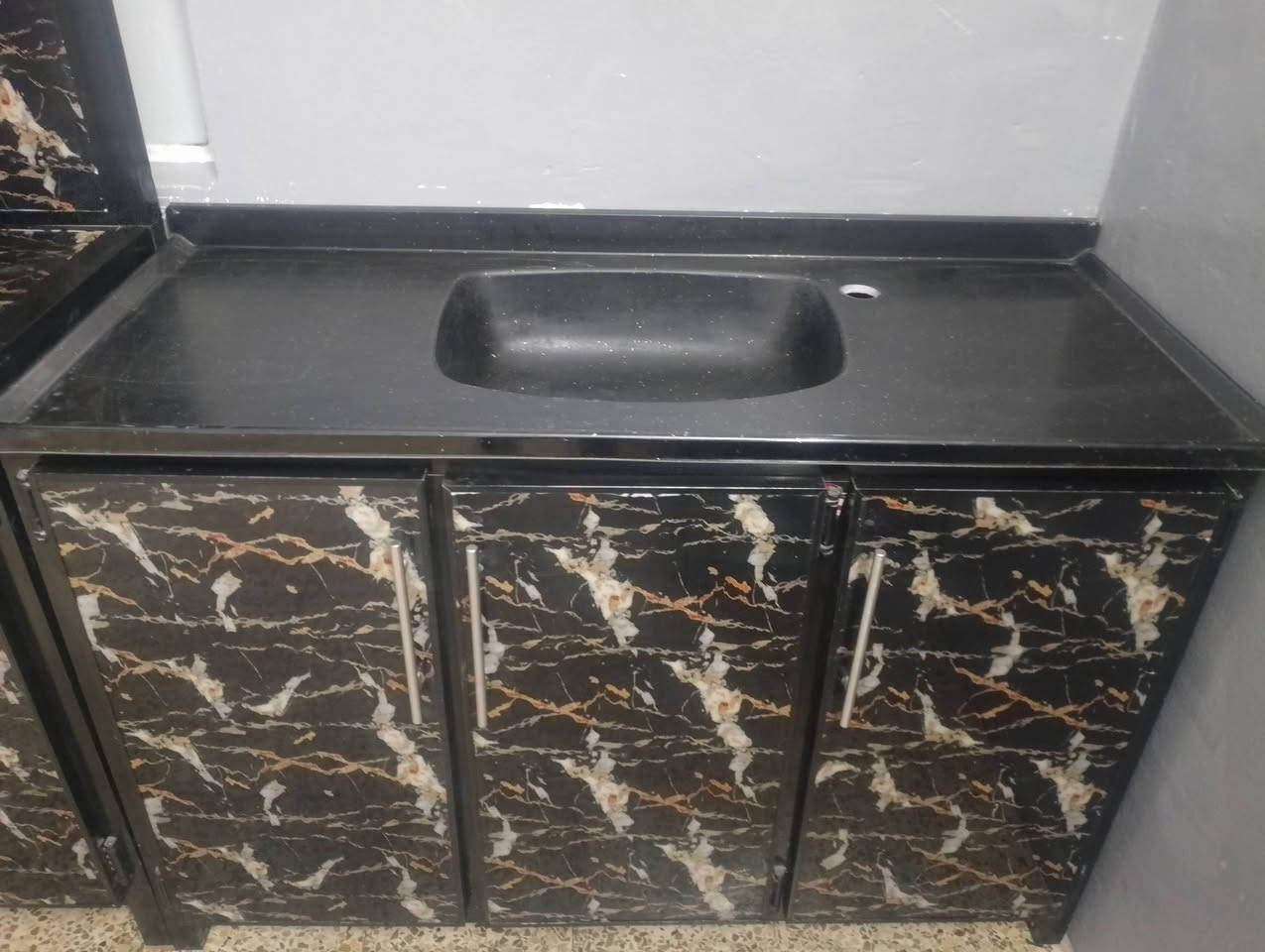 الاسود ب290 والرصاصي ب275.وبيهن مجال.لتواصل خاص.


**إذا كنت صاحب هذا الإعلان وتريد حذفه لأي سبب، رجاءا أرسل رسالة إلى الدعم الفني**