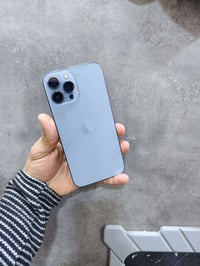 للبيع أو مراوس ايفون 13 برو ماكس مكفول وتر  نضيف بطاريه بلادي 84 ذاكره...