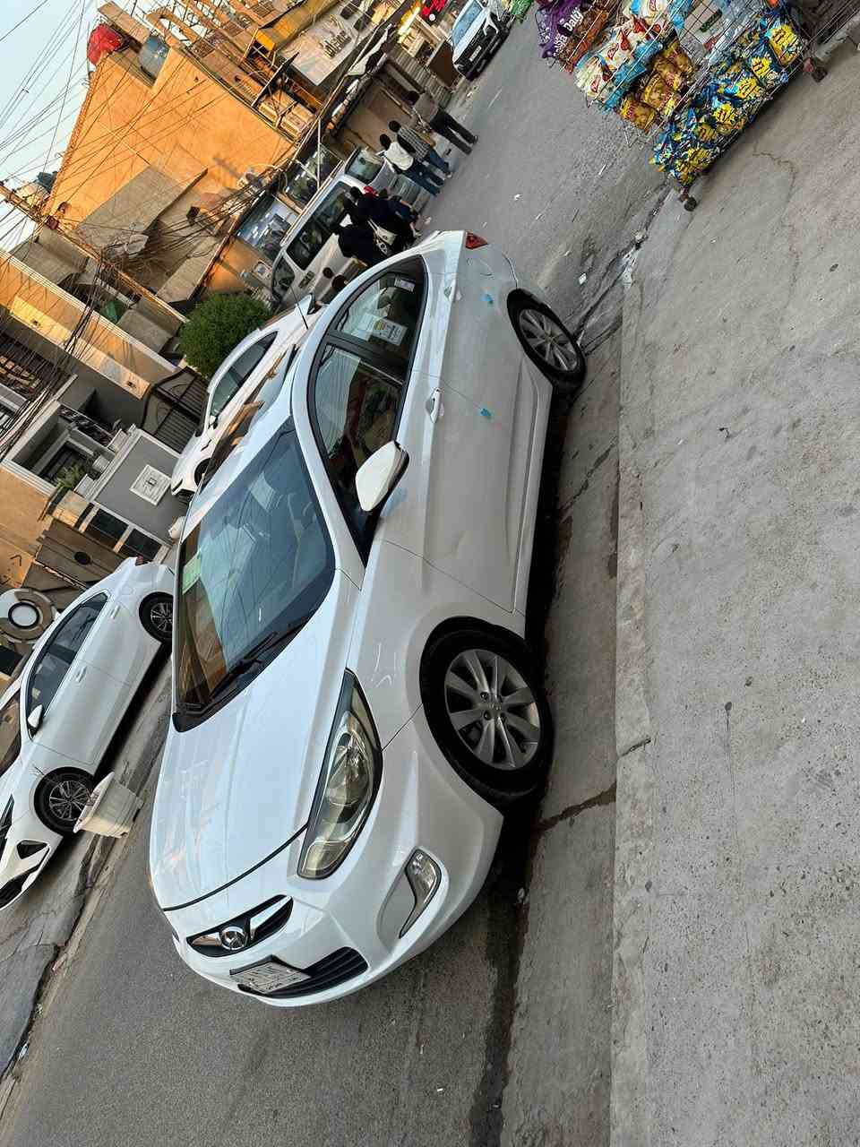 سلام عليكم اكسنت خليجي موديل 12 مكينة 1600 قطرتين السياره جازها من كلشي كفالة سياره بدون صبغ 5 ويل كب سياره مواصفاتها معروفه ماشيه 195 ع ايدي بسمي  سياره ما  السعر 88  متعوبه مكاني بغداد الاستفسار ع رقم ***********
