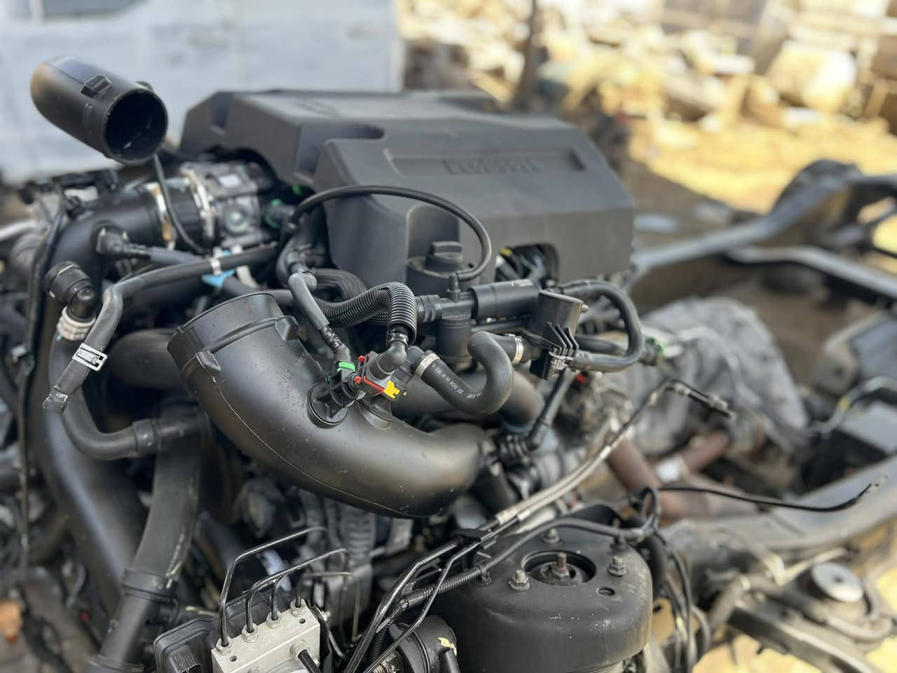 سلام عليكم محرك فورد6V
حجم F150 دبل تيربو كير 10 نمار موديل 2020 
العنوان بغداد
‏‪***********‬‏
