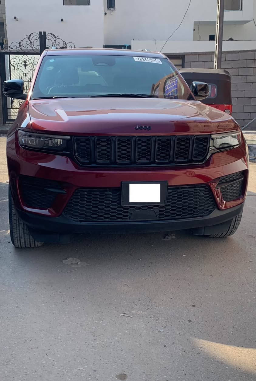 2024
الفئة : لاريدو بلاك توب
المواصفات : تشغيل عن بعد
تدفئة ستيرن ومقاعد
5 راكب 
نقطة العمياء
تحديد المسار
المقاعد جلد 
صندوق كهربائي
شاحن لاسلكي
ابل كار بل
كاميرا خلفية
حساسات خلفية
دخول بدون مفتاح
4x2
مصابيح زينون
 
السياره تقرير غرق مصلح كامل
ماشية 32000km
الموقع : البصرة

السيارة مرقمة بصرة

السعر : 35000$ وبيها مجال


**إذا كنت صاحب هذا الإعلان وتريد حذفه لأي سبب، رجاءا أرسل رسالة إلى الدعم الفني**