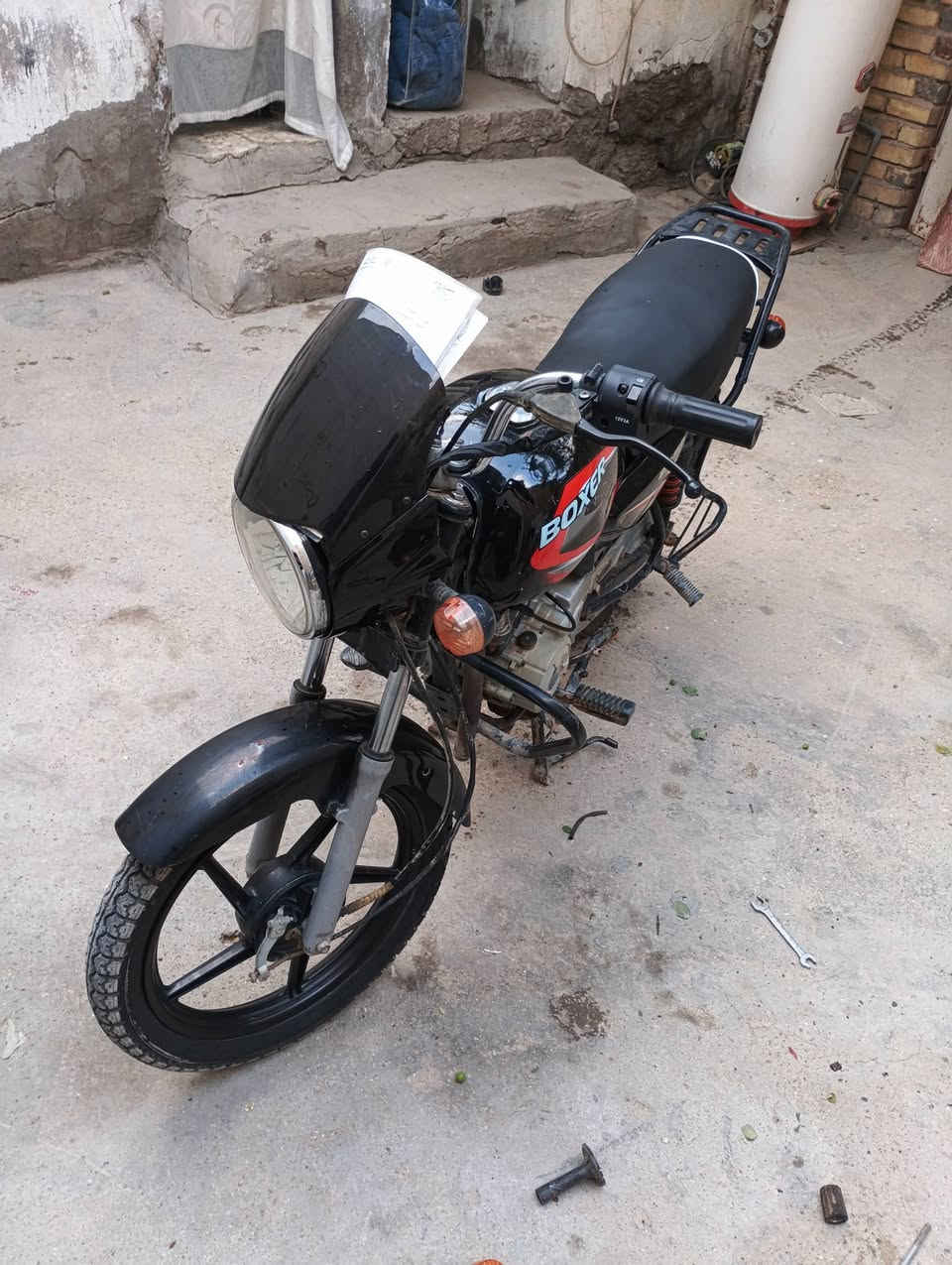 سلام عليكم دراجه للبيع بوكسر اوراق وصوله مكاني بابل السعر 750 وبي مجال قليل الشرايل يتصل ***********
