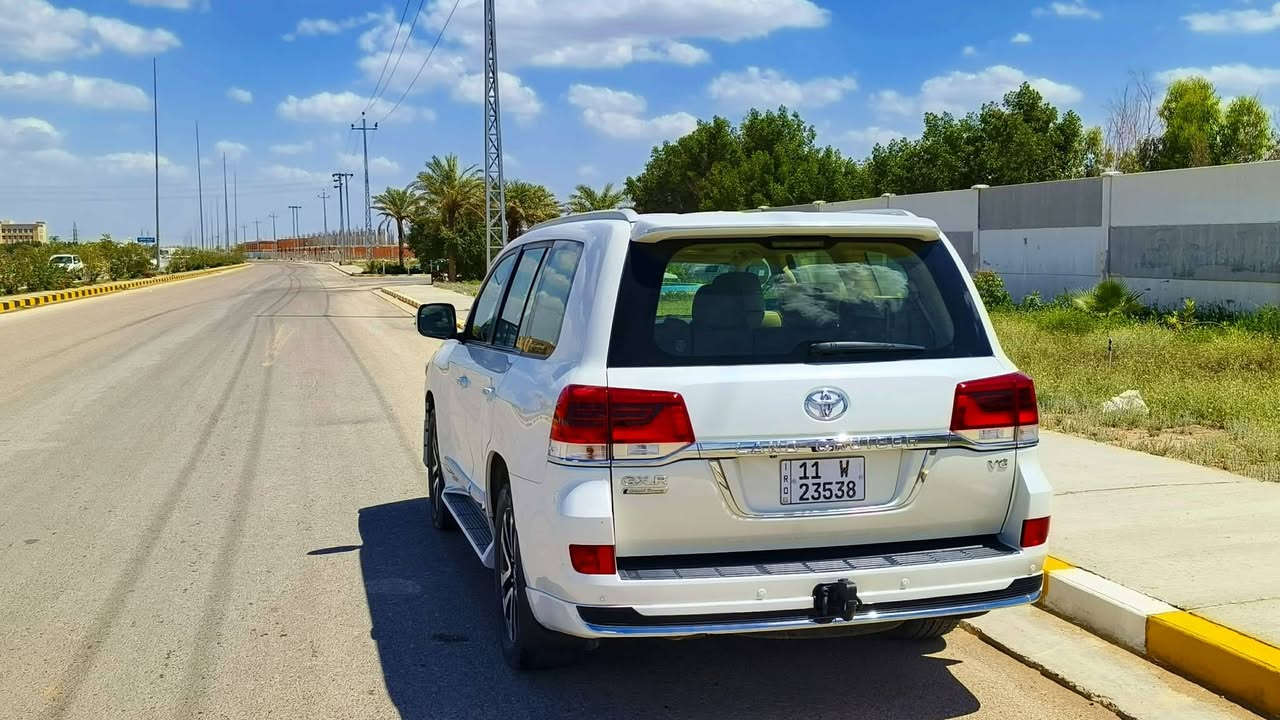 سلام عليكم لاندكروز 2019 بريم اصل كران تورين ام الطفايه فول مواصفات السياره مكفوله بيه كارت موجود بل سونار موضح ماشيه 187 الف التواصل ماسنجر متوفر


**إذا كنت صاحب هذا الإعلان وتريد حذفه لأي سبب، رجاءا أرسل رسالة إلى الدعم الفني**
