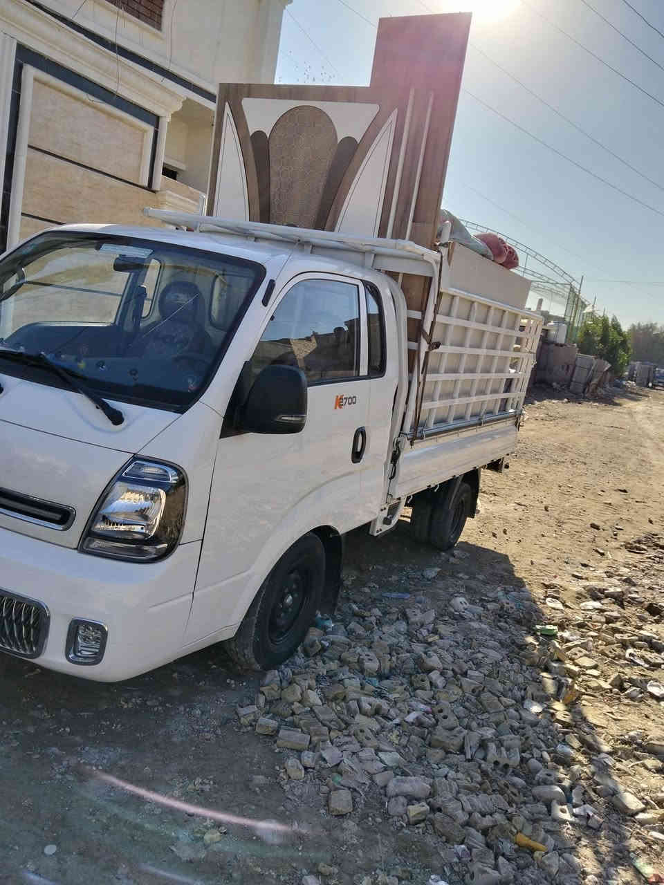 السلام عليكم يتوفر كيا حمل نقل جميع الأثاث والاغراض داخل بغداد وخارج بغداد رقمي ***********بي وتساب
