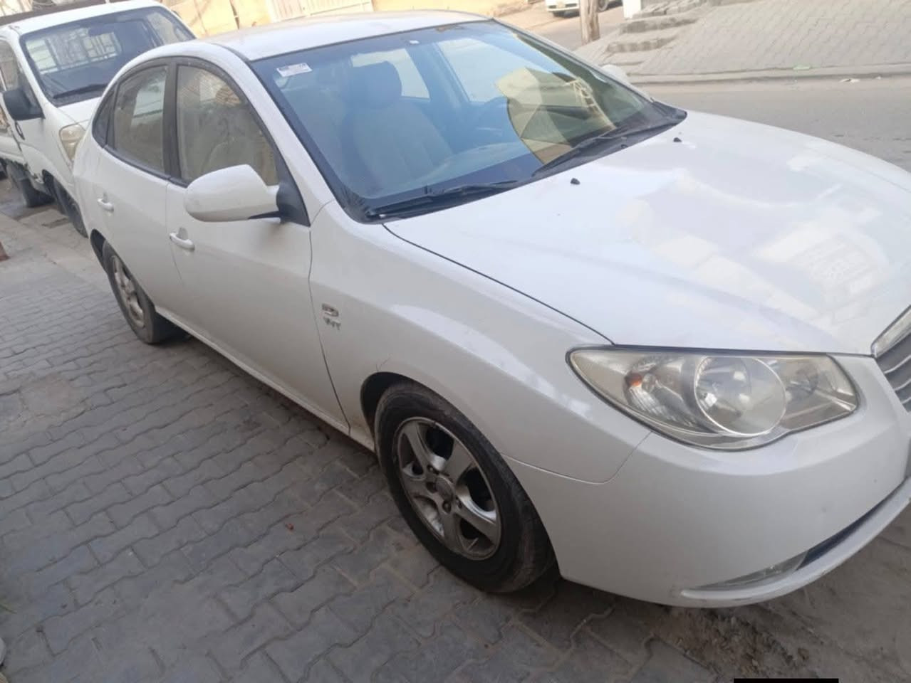 السلام عليكم
النترا افانتي متؤم
سيارة حلوة ونظيفة وجاهزة وأرضية مفروشة دواخل نظيفة سعرها ٤٦ الشراي يتصل ***********
