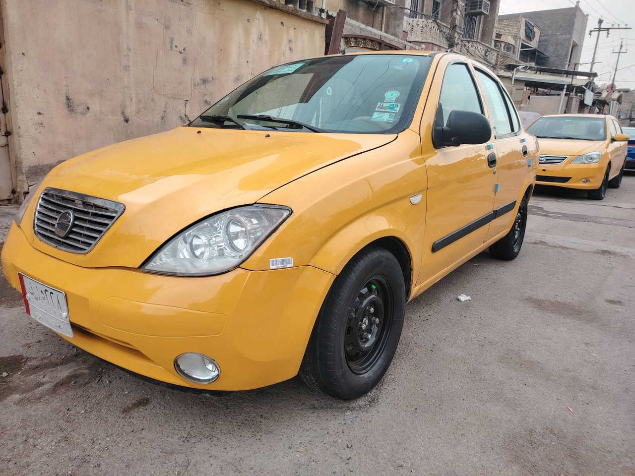 سلام عليكم طيبه مديل ١٥ سياره جديده مكينه وكير مكفولات صدر امامي خلفي جديد تخم تاير جديد مصفره هيه وغرامات بيه هلالات معمره مكان سياره بغداد سعر ٣٩ وبيه مجال سفسار تصال *********** غير متواجد عل فيس
