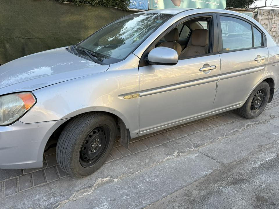 اكسنت 2011 خليجي شركة العامه 1600 سياره جاهزه مناقصها اي شي تفاصيل داخل صور فديو وسونار هم المكان بغداد البنوك السعر 76 مجال كلش بصيط *********** تفاصيل كلها ناشرها ماكو شي ظامه لحد يخابرني ويكلي شنو تفاصيل سياره احلى من صور
