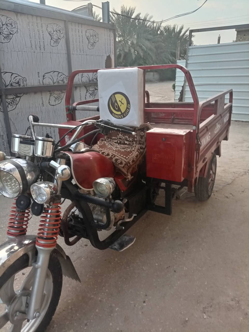 ستوته للبيع موديل ١٩ أوراق اصوليه مكان اطوريج السعر مناسب جدآ موبايل ***********
