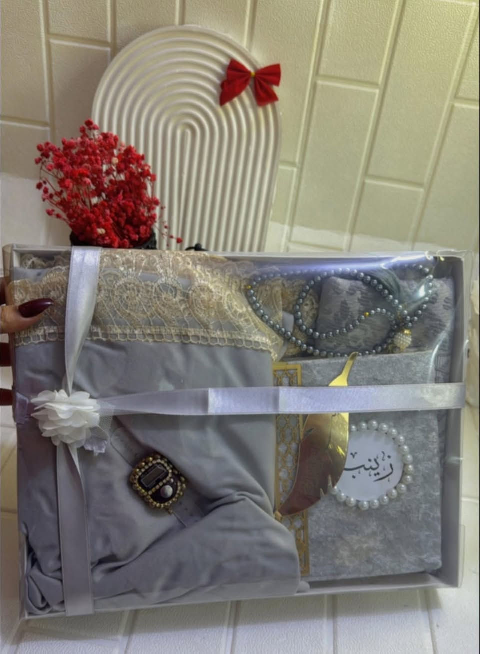 بكج صلاة يحتوي 
سجادة صلاة
ازار صلاة قطعتين خامية ليكرا (فري سايز)
مصحف
سبحة ليلو
مسبحة الكترونية 
فاصلة قران
ممكن اضافة اسم على المصحف ويزيد سعر٣ الاف 

متوفر بلون(وردي،ابيض،زيتوني، نيلي ، رصاصي)✨🫶🏻


**إذا كنت صاحب هذا الإعلان وتريد حذفه لأي سبب، رجاءا أرسل رسالة إلى الدعم الفني**