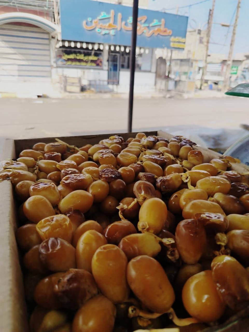 متوفر مسواك جديد وتوصيل موجود 
‏‪***********‬‏
منكا.🥭🥭    كيلو ب6000

نبك بصراوي كيلو.   ب5000

زنجبيل 🫚🫚كيلو. ب6000

رمان كيلو. 3000

ليمون 🍋كيلو 3000

عنب حلواني 🍇كيلو 3000

عنب اسود كيلو🍇 2000

موز كيلو🍌 1500
برتقال. كيلو🍊.  1500
تفاح احمر 🍎كيلو 1500
تفاح اصفر 🍏كيلو 1500
باذنجان 🍆 كيلو. 1500
ركي كيلو 🍉🍉1500

بطيخ كيلو.🍈 1500

رطب زاهدي كيلو 2500

لالنكي باكستاني 🍊كيلو 1500

رارنج كيلو 1500🍋‍🟩🍋‍🟩🍊🍊

لالنكي تركي🍊 كيلو 1250

جوز الهند 🥥قطعه 2000

ثوم وزن 🧄ابو الورك. الكيلو ب4000 الاف

ثوم شريط.🧄  1000

بصل🧅 750. 

طماطه. كيلو 🍅1000

شجر  كيلو 🥦1500

اذره عرانيص القطعه 1500

جزر 🥕🥕🥕1250

فلفل حار 🌶️🌶️كيلو ب4000

فلفل بارد🫑🫑.  1500

خياررر. كيلو 1250🥒🥒

🍐عرموط كيلو. 2000

فراوله.🍓🍓 قطعه 1500

🥝كيوي. كيلو 2000🥝🥝

🫛باجله كيلو. 1250

باجله مفلسه 🫛كيلو 3500

بتيته🥔. شحميه كيلو 1000

لهانه حمره كيلو 1000

لهانه بيضه كيلو. 1000
