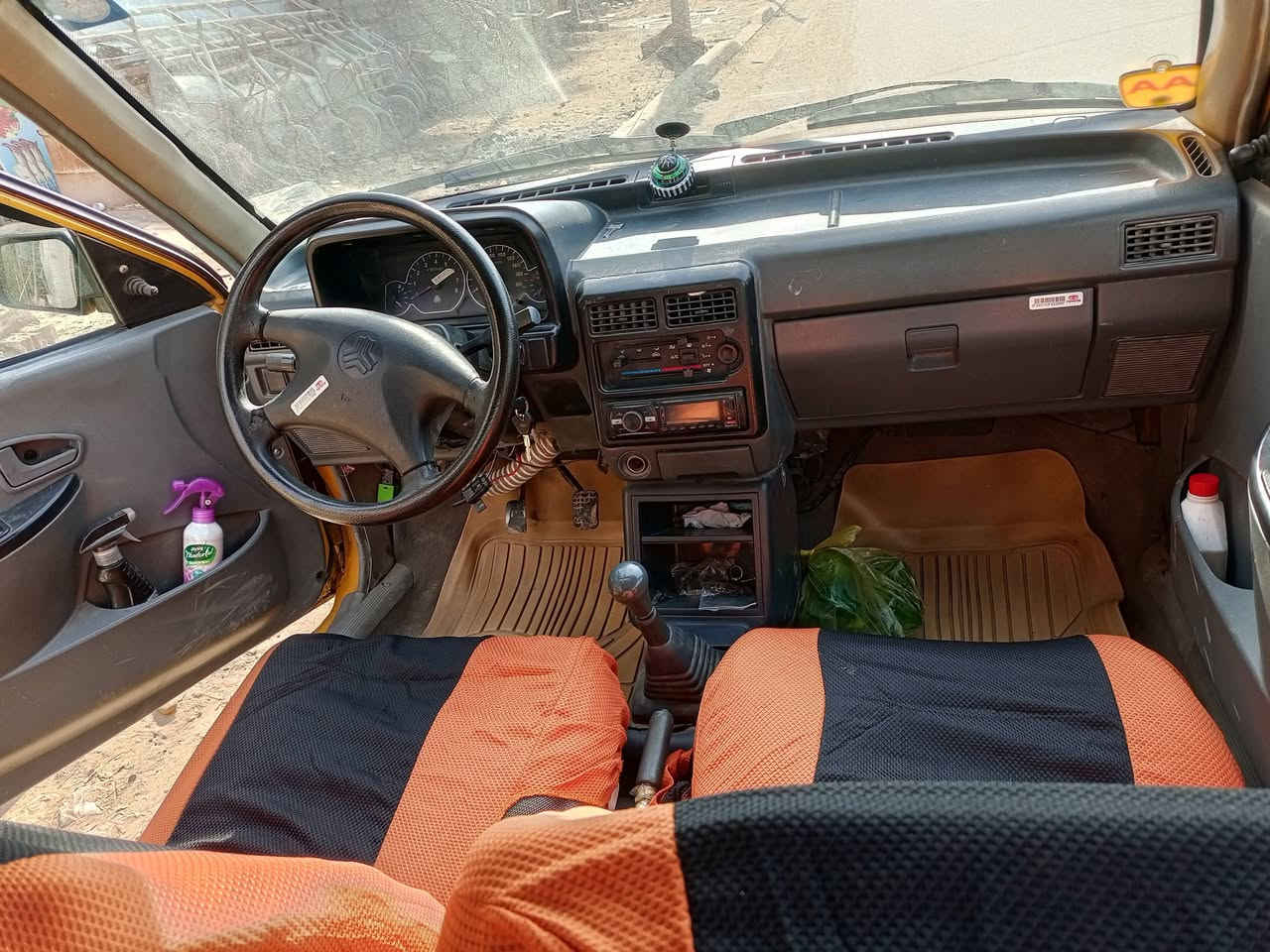 السلام عليكم سايبه 11 المكينة جديده وكير جديده مصفره هيه وغرامات صدر امامي وخلفي  جديده كهربائي كلها شغاله شواصي بلادي سيارة مابيه نقص كامله مكمله السعر 22 وبيه مجال مكاني بغداد الجزيره السياحيه ***********
