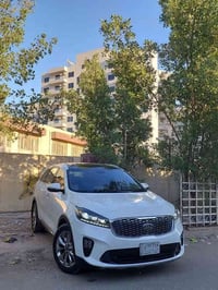 سورينتو ٢٠١٨ شكل ٢٠٢٠ خليجي فول عدئ فورويل  ومحرك v6 جاملغ خلفي بارد ف...