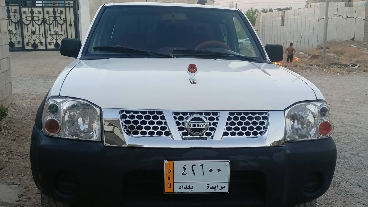 سڵاوی خواتان لێبی 
نیسان مودیل 2008 کتاب مزادە ی لە گە ڵدایە 
بە شە رتی وە کالە 
گێر مە کینە ئە کسل شانسی دە بڵ ئە کسل 
چوار تایە لوک 
بێ دە عمولێدان 
بێ چر ک 
نمونە لە جوانی 
سعر
83 گە ڵاو مە جال 
شوێن چم چماڵ 
ژم 
***********
***********
