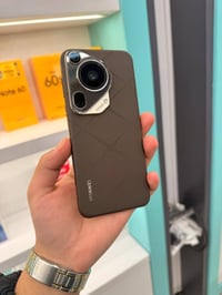 هاواوي بيورا 70 الترا  512 ملحقاته كاملة الجهاز ولا غلطة فول نظافة  85...